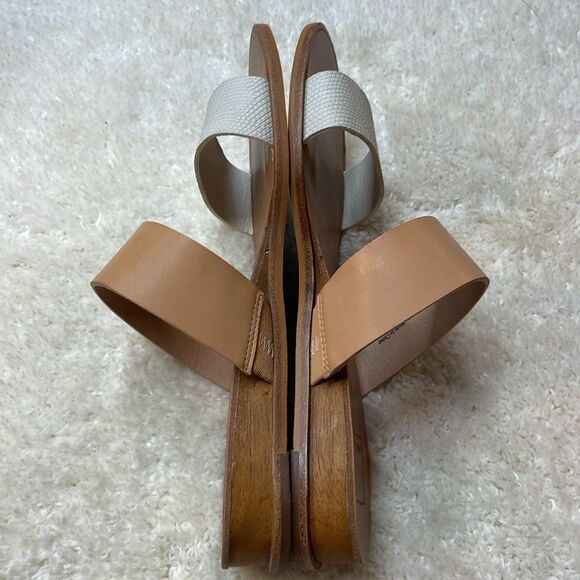 Dolce Vita Tan Cream Two Strap Flat Sandals Women’s Sz 7.5 - Picture 5 of 6